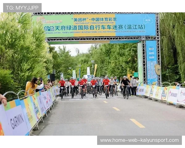 成都自行车赛集体摔车，伤情最重者或面临假体手术，成都市自行车比赛